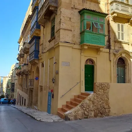 Apartment2 * Βαλέτα